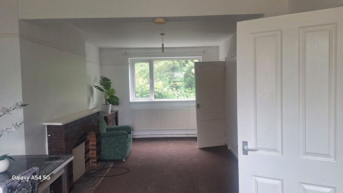 3 Bedroom Terraced House For Sale In Shrewsbury Lane, Plumstead, SE18
