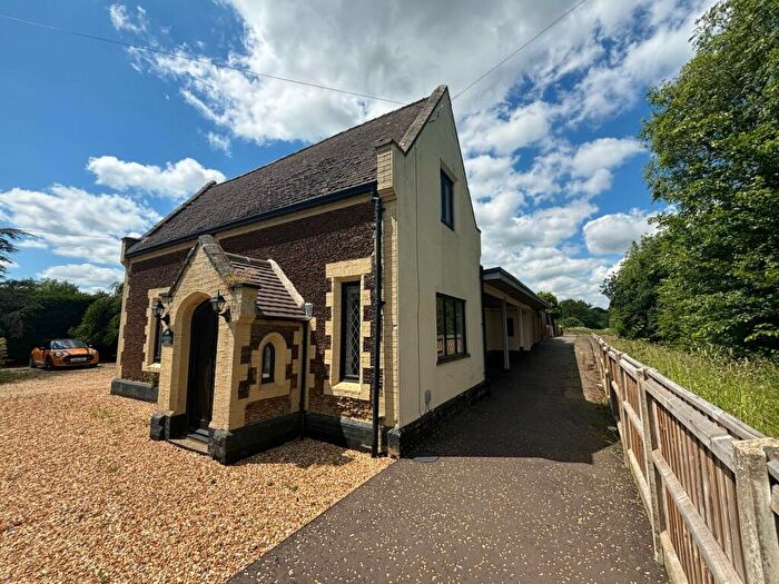 3 Bedroom Detached House To Rent In Gayton Road, East Winch, King's Lynn, PE32