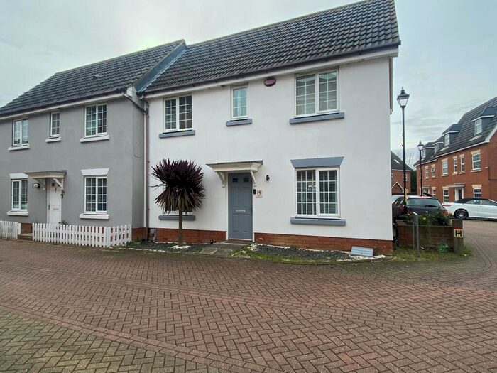 1 Bedroom House To Rent In Bismuth Drive, ME10