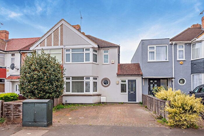 2 Bedroom Semi Detached House For Sale In Cravan Avenue, Feltham, TW13