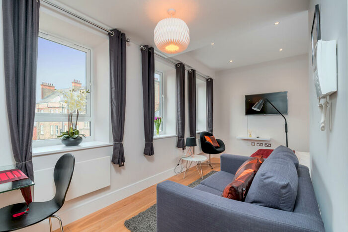 Flat To Rent In Finchley Road, London, NW3