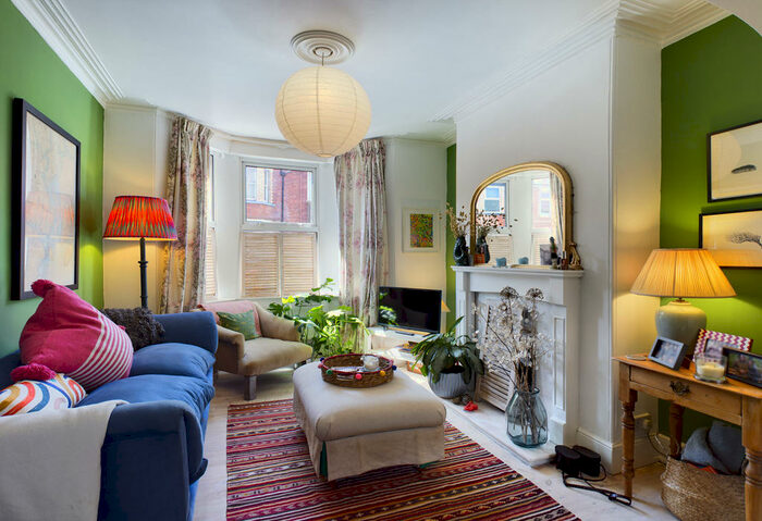 2 Bedroom Terraced House To Rent In Holland Road, Exeter, Devon, EX2