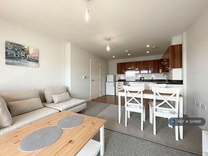 1 Bedroom Flat To Rent In Brighton, Brighton, BN1