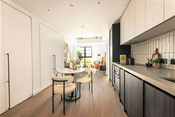 Studio For Sale In The Founding, Canada Water, London, SE16