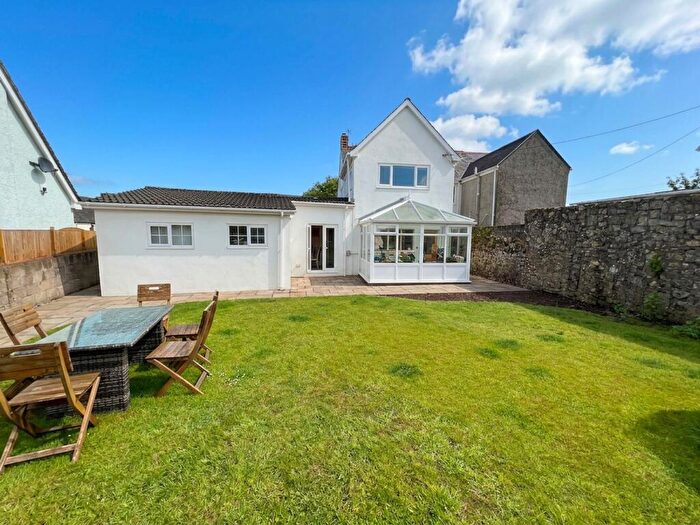 3 Bedroom Semi-Detached House For Sale In St. Brides Road, Wick, CF71
