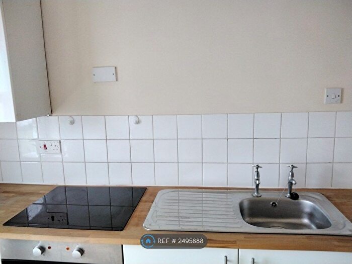 1 Bedroom Flat To Rent In Bridlington, Bridlington, YO15
