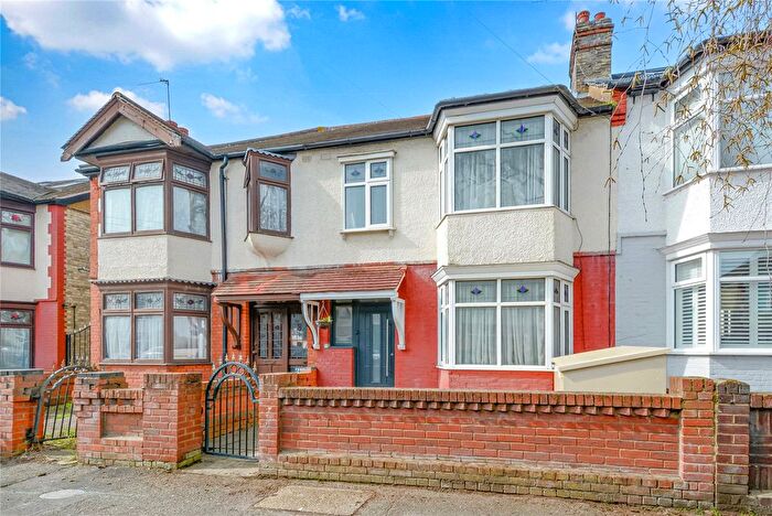 3 Bedroom Terraced House For Sale In Forest View Road, Walthamstow, London, E17