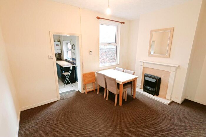 3 Bedroom Terraced House For Sale In Crispin Lane, Wrexham, LL11 - Photo 2