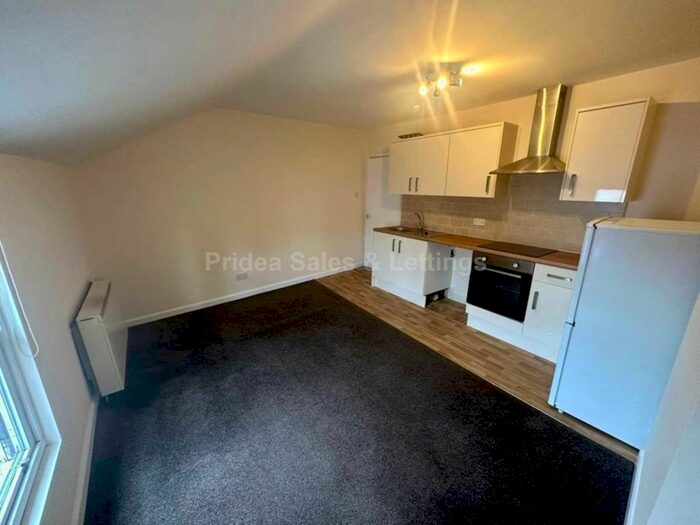 1 Bedroom Flat To Rent In High Street, Lincoln, LN5