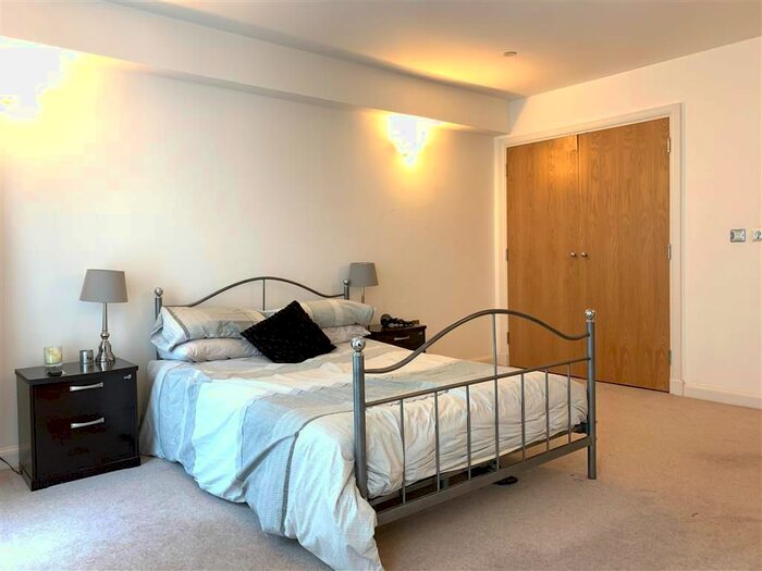 1 Bedroom Flat To Rent In David Morgan Apartment, Barry Lane, Cardiff, CF10