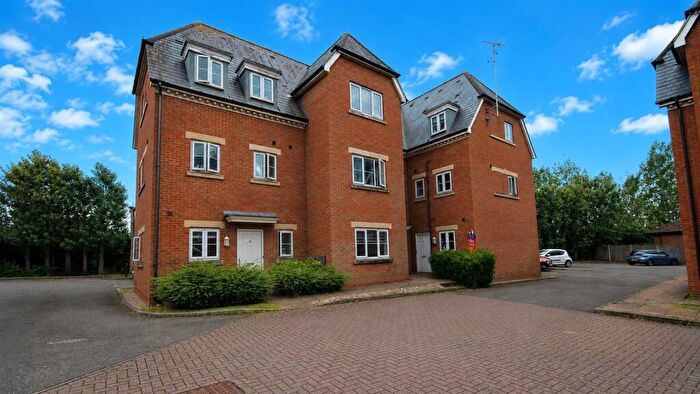 2 Bedroom Apartment To Rent In Sullivan Close, Canterbury, CT1