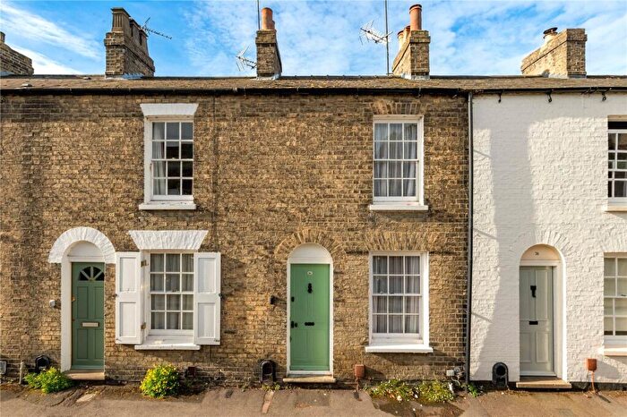 2 Bedroom Terraced House To Rent In Orchard Street, Cambridge, Cambridgeshire, CB1