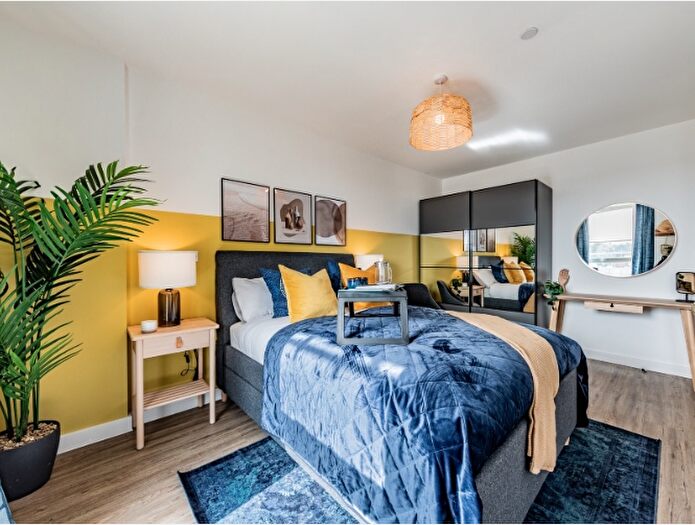 2 Bedroom Apartment For Sale In Cavalier Court, Gillingham, Kent, ME4