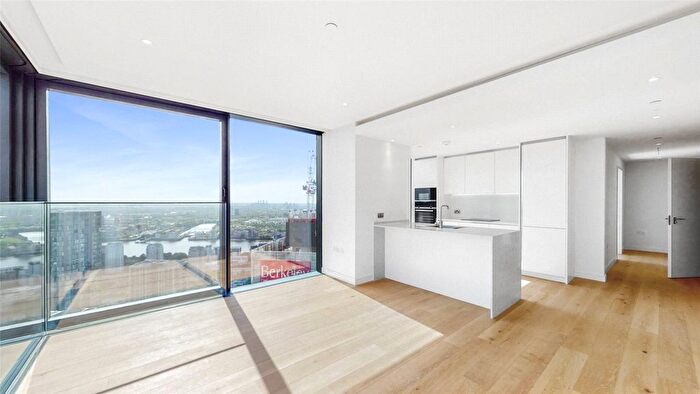 1 Bedroom Flat To Rent In Hampton Tower, London, E14