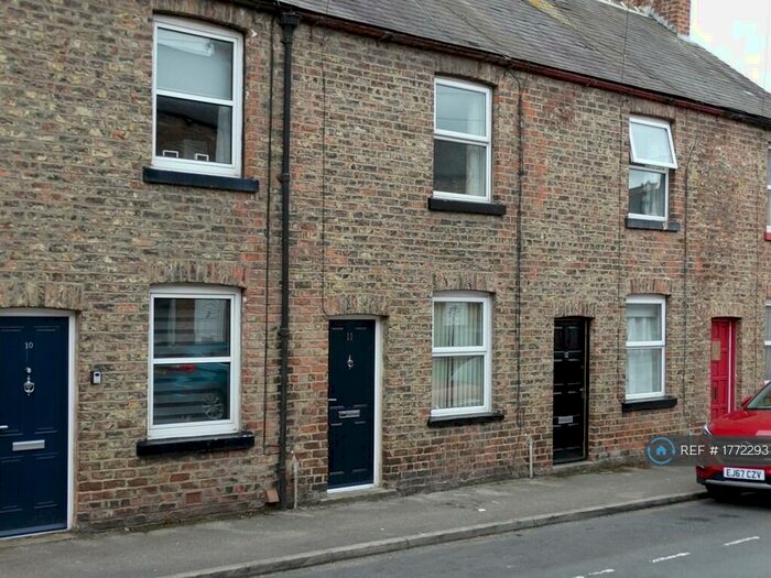 2 Bedroom Terraced House To Rent In St. Wilfrids Place, Ripon, HG4