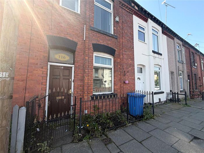 2 Bedroom Terraced House For Sale In Starkey Street, Heywood, Manchester, OL10