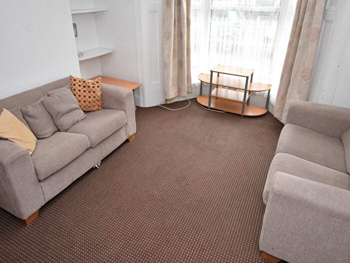 1 Bedroom Flat To Rent In Norfolk Street, Mount Pleasant, Swansea, SA1