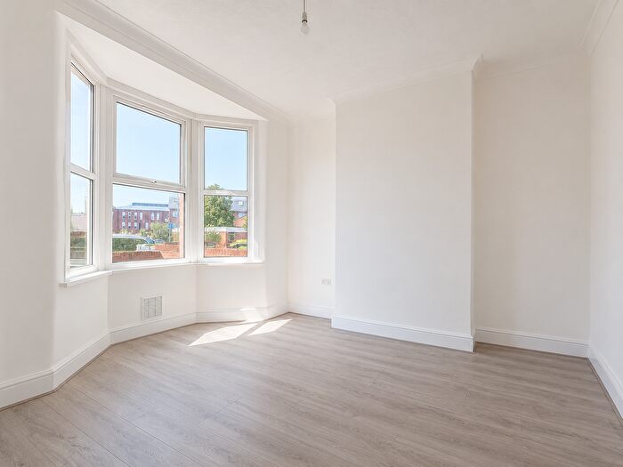 4 Bedroom Terraced House To Rent In Vicarage Lane, London, E15