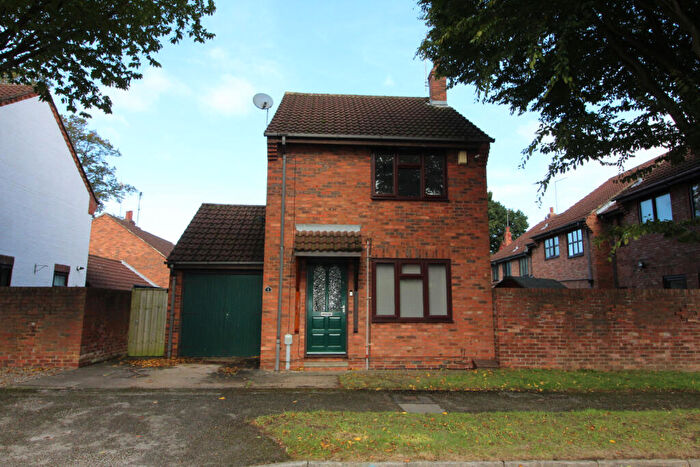 2 Bedroom House To Rent In Lawson Close, Walkington, East Yorkshire, HU17