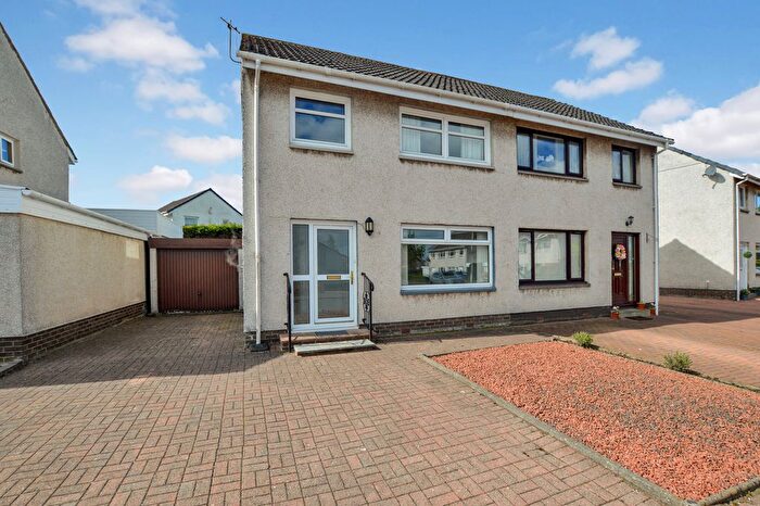 3 Bedroom Semi-Detached House For Sale In Olifard Avenue, Glasgow, G71