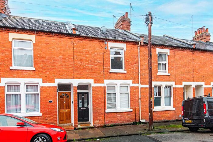 2 Bedroom Terraced House For Sale In Wilby Street, Northampton, NN1