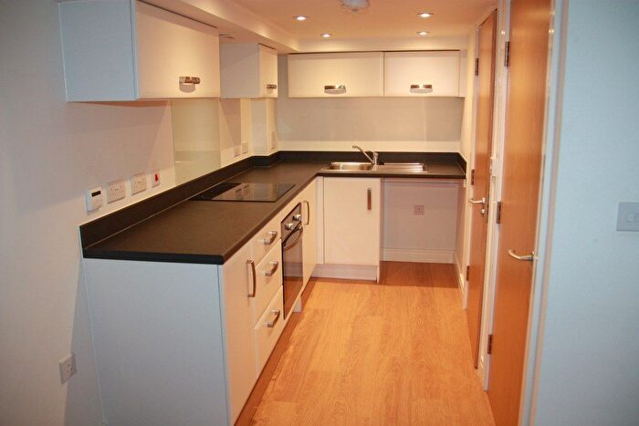 1 Bedroom Flat To Rent In George Place, Plymouth, PL1