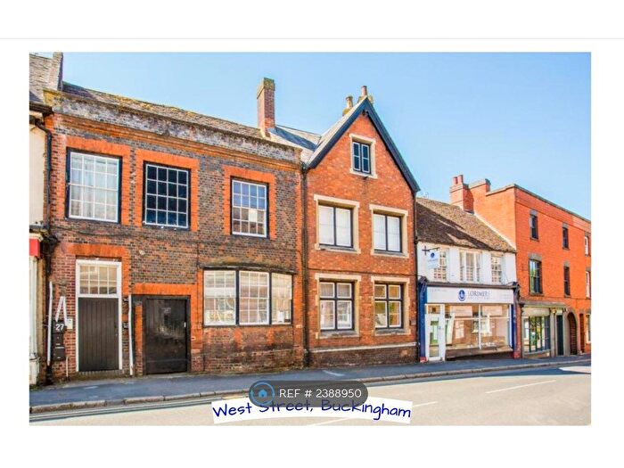 Studio To Rent In West Street, Buckingham, MK18