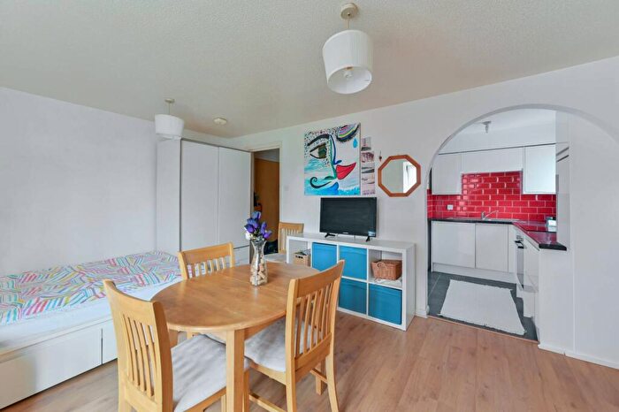 Studio To Rent In Gilpin Close, Mitcham, CR4