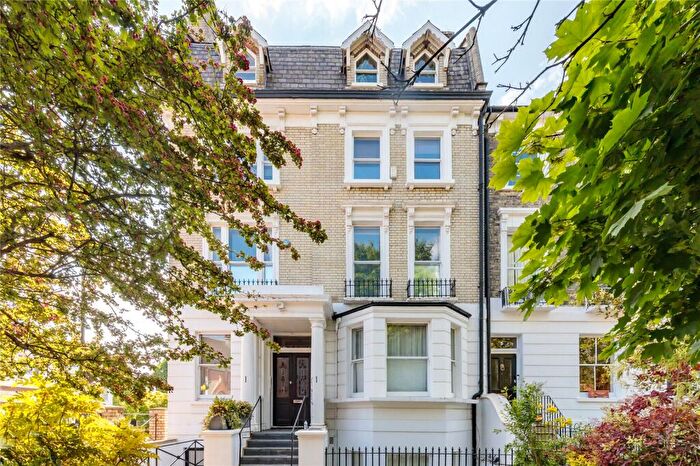 2 Bedroom Apartment To Rent In North Road, N6
