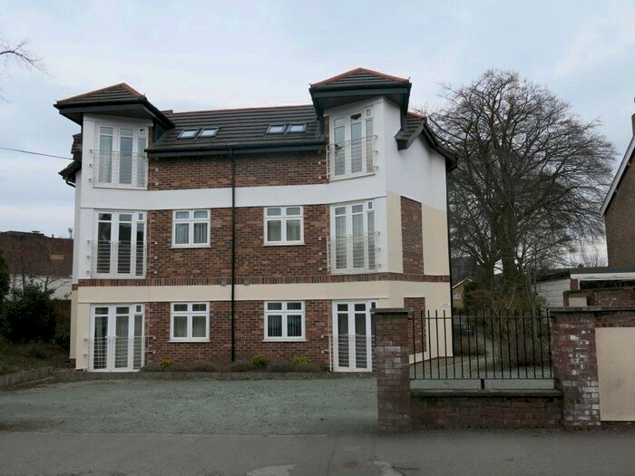 2 Bedroom Flat To Rent In Sandbach Road South, Alsager, Stoke On Trent, ST7