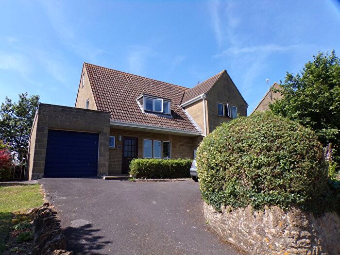 4 Bedroom Property To Rent In Foldhill Lane, Martock, TA12