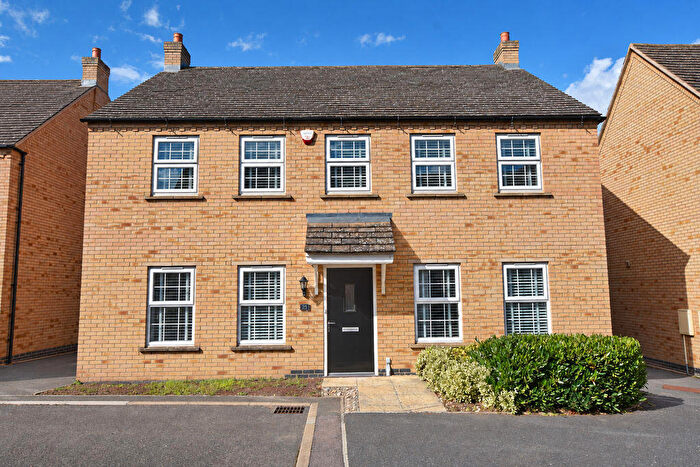 4 Bedroom Detached House For Sale In Paynes Field, Barnack, Stamford, PE9
