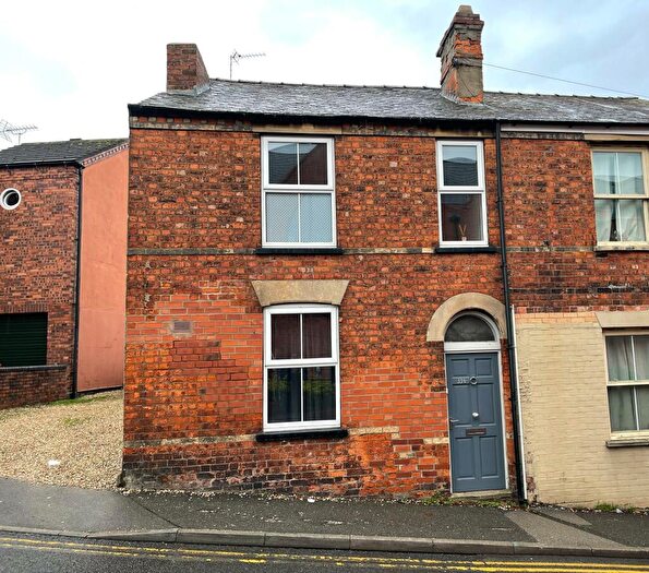 2 Bedroom Semi-Detached House To Rent In Hungate, Lincoln, LN1