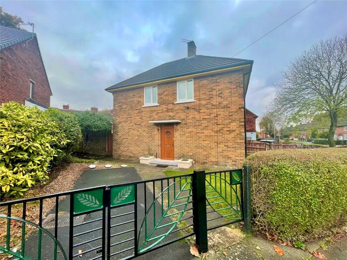 3 Bedroom Semi-Detached House To Rent In Meadowgate Road, Salford, Greater Manchester, M6