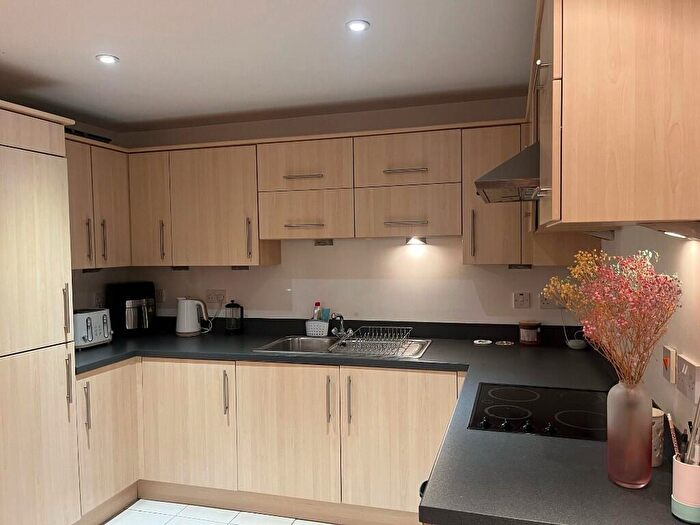 1 Bedroom Flat To Rent In Wood Street, Hinckley, Leicestershire, LE10