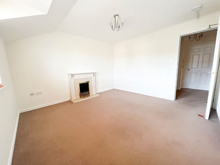 2 Bedroom Flat To Rent In Willowbrae Road, Willowbrae, Edinburgh, EH8