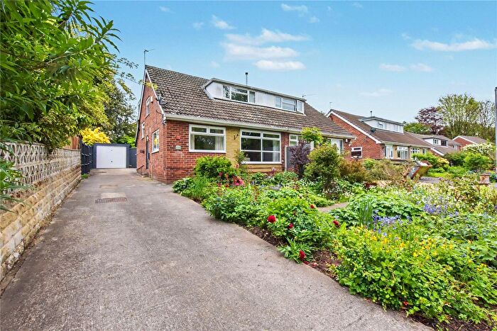 4 Bedroom Bungalow For Sale In Parkside Green, Leeds, LS6