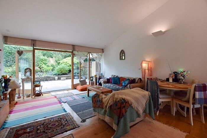 3 Bedroom Detached Bungalow For Sale In Drake Avenue, Yelland, Barnstaple, EX31