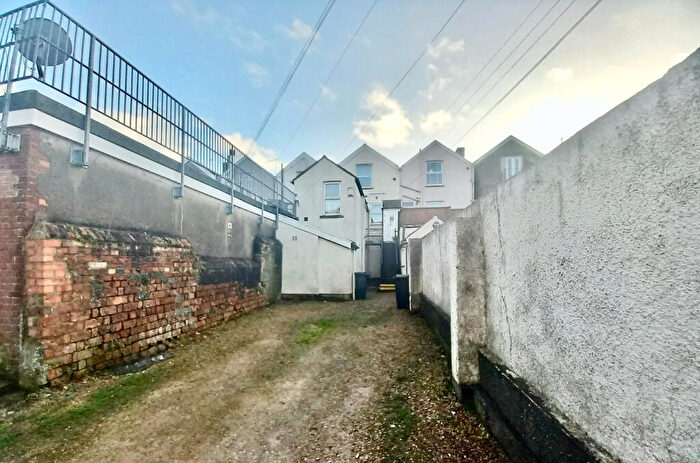 1 Bedroom Flat For Sale In A Boultons Road, Bristol, BS15