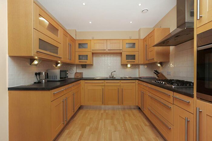 2 Bedroom Flat For Sale In (flat ), Barnton Grove, Barnton, Edinburgh, EH4