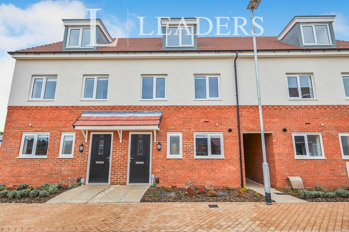 3 Bedroom Terraced House To Rent In Horwood Drive, Gedling, Nottingham, NG4