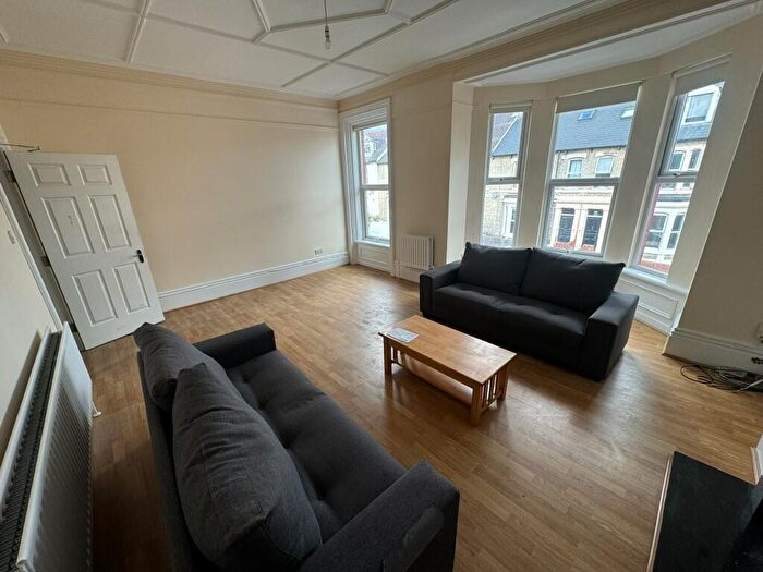 6 Bedroom Terraced House To Rent In Queens Road, Newcastle Upon Tyne, NE2