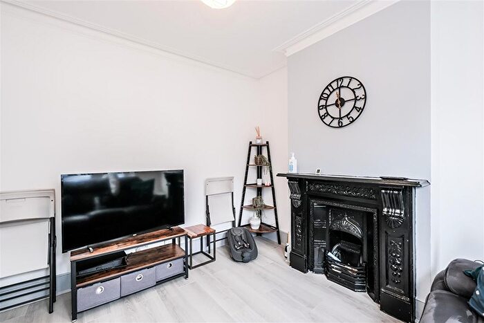 3 Bedroom Terraced House For Sale In Somerset Road, London, E17