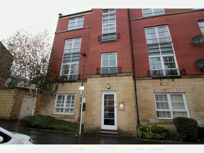 1 Bedroom Flat To Rent In Elbe Street, Leith, EH6