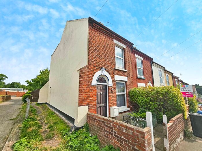 3 Bedroom End Of Terrace House For Sale In Junction Road, Norwich, NR3