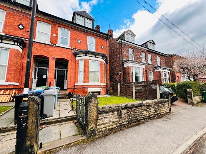 1 Bedroom Flat To Rent In Kenwood Road, Stretford, Manchester, M32