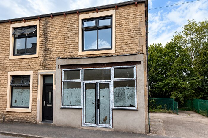 Terraced House To Rent In Living Accommodation, Sackville Street, Brierfield, Lancashire, BB9