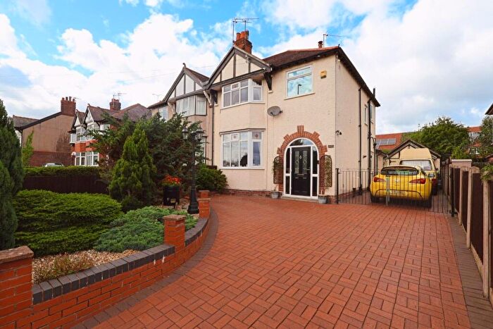 3 Bedroom Semi-Detached House For Sale In Wrexham Road, Rhostyllen, Wrexham, LL14