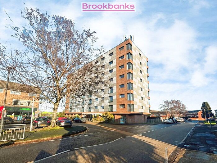 2 Bedroom Flat To Rent In Azalea Drive, Swanley, BR8