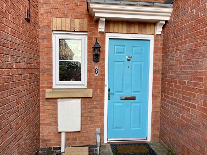 3 Bedroom Terraced House To Rent In Fieldfare Close, Corby, NN18